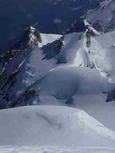 La voie des 3 Monts depuis le sommet du Mont-Blanc