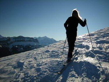 Près du sommet de la Tête de la Sallaz dans les Aravis, avec vue sur le Mont-Blanc