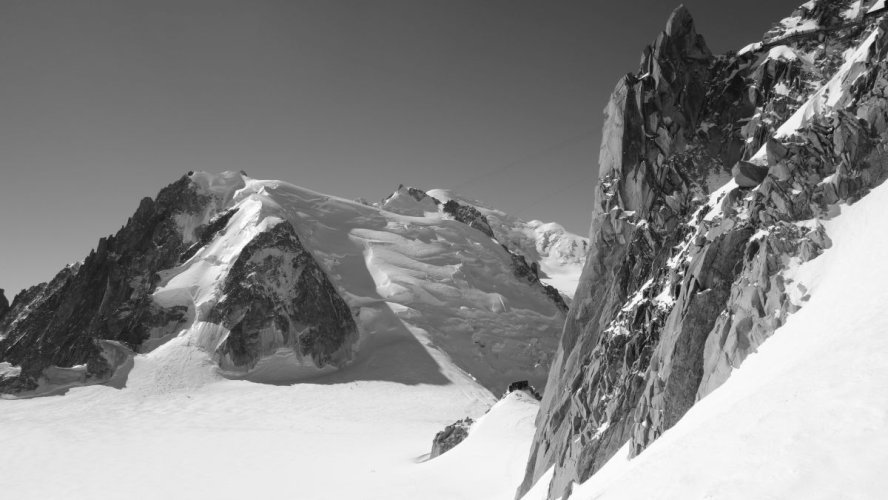 Le col du Midi et le Mont-Blanc du Tacul